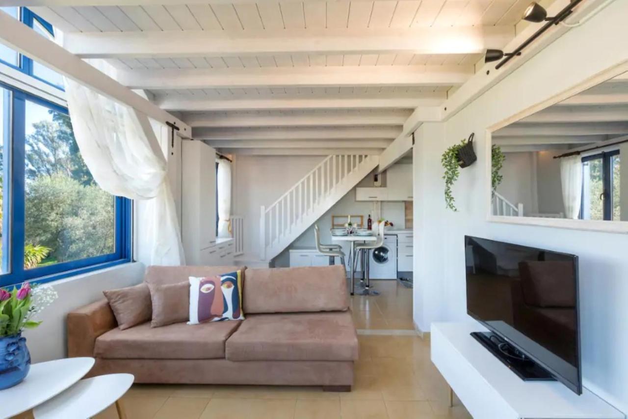 Govino Bay Luxury Beach Loft Apartment Danilia Экстерьер фото