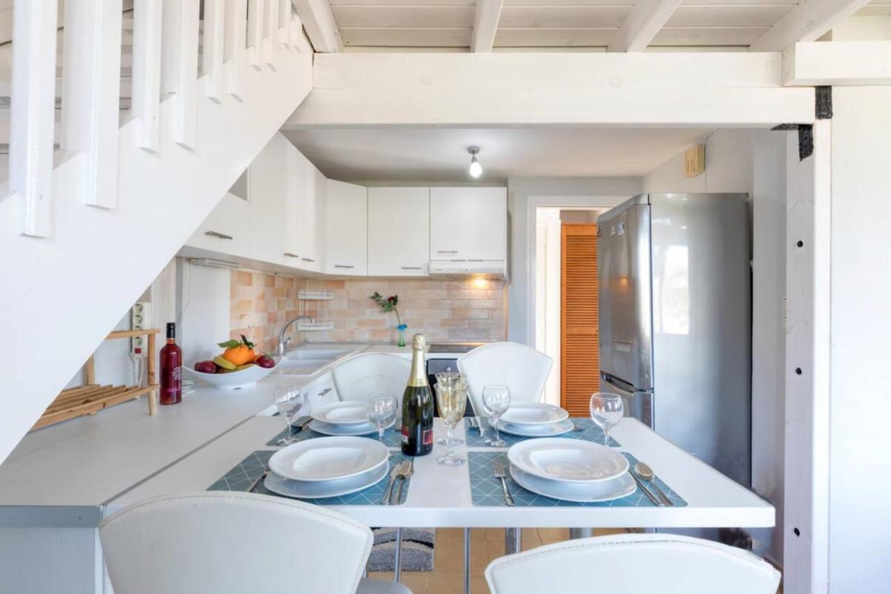 Govino Bay Luxury Beach Loft Apartment Danilia Экстерьер фото